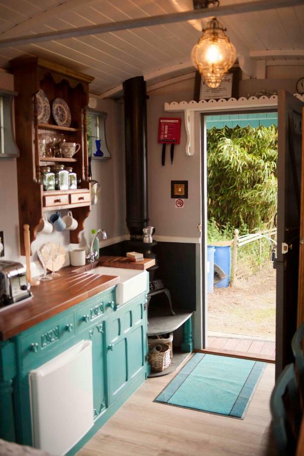 Appartement Bronllys Farm Coastal Self-Catering à Llanelli Extérieur photo